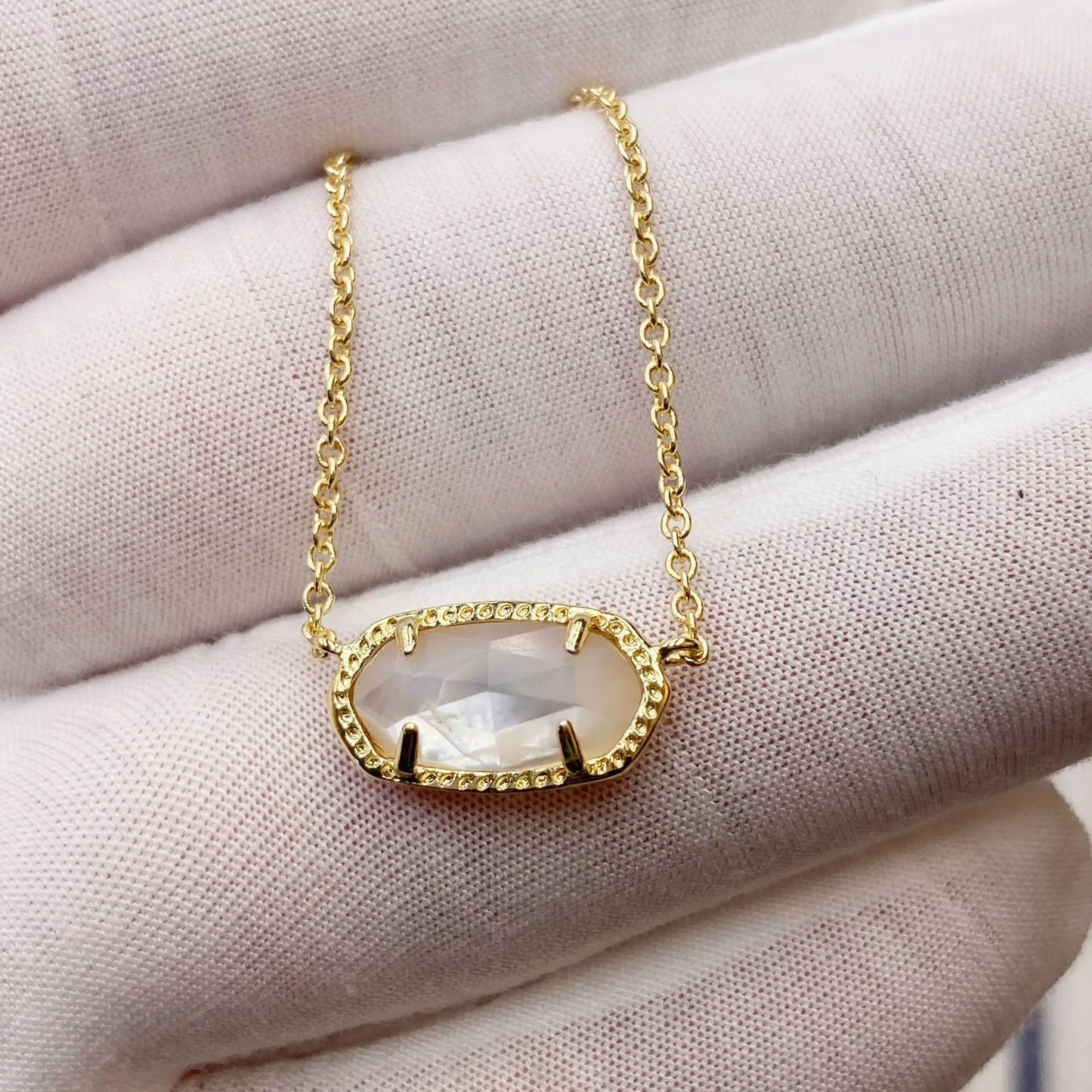 Geometric Rose Quartz Gemstone Pendant Necklace for Women, Fashion Jewelry, Unique Gifts